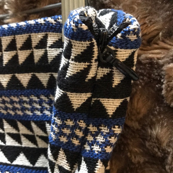 Mini skirt from BCBGeneration - Picture 2 of 5